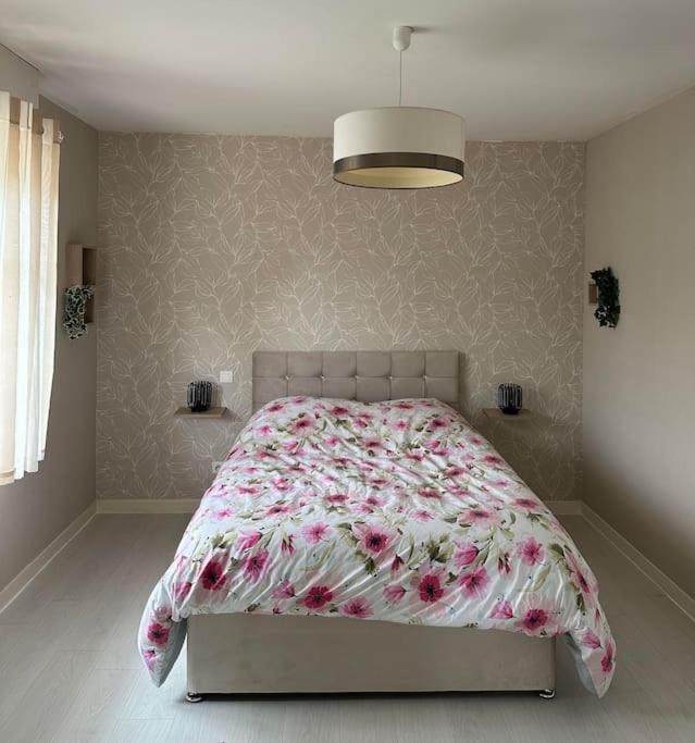 Charmante Maison Comme Chez Soi Saint-Amand-sur-Fion Екстериор снимка