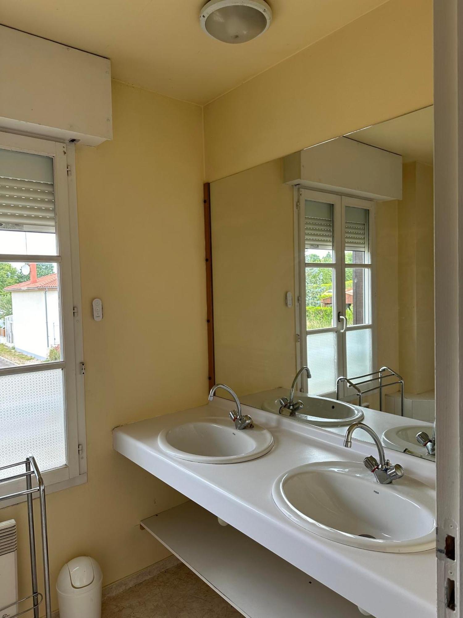 Charmante Maison Comme Chez Soi Saint-Amand-sur-Fion Екстериор снимка